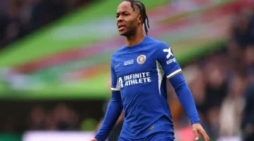 مطالب مادية ضخمة.. شروط سترلينج تعطل صفقة انتقاله إلى نادي نابولي الإيطالي